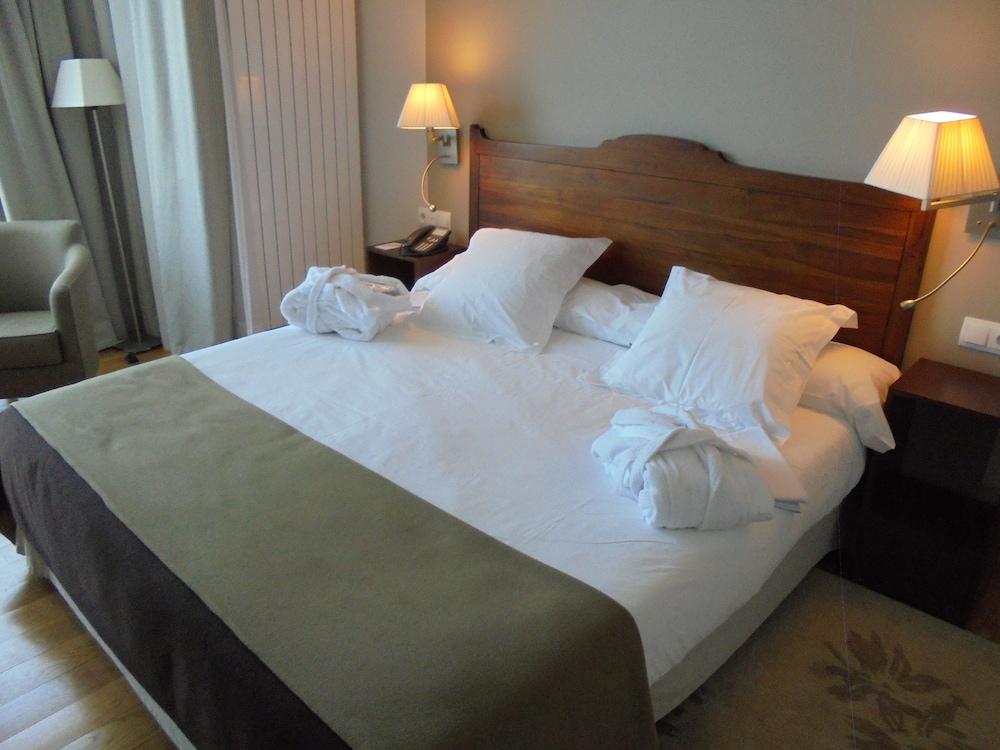 Parador De Argómaniz Zewnętrze zdjęcie